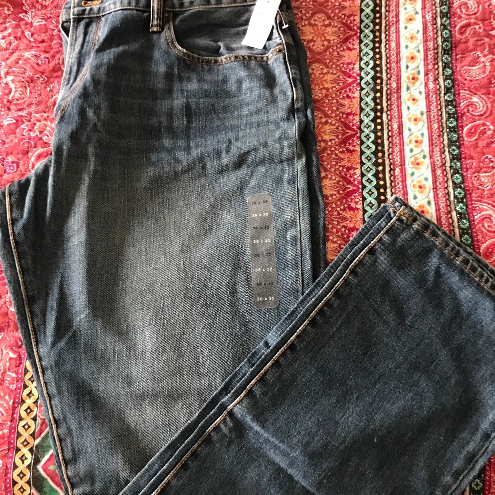 Gap Mens Straight jeans 36x32